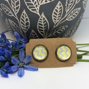 Druzy Stud Earrings Yellow & Grey Chevron Print